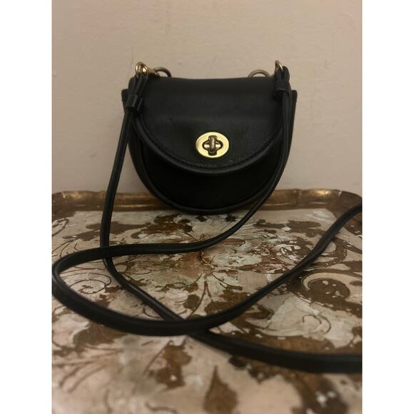 Vintage COACH Black MINI TURN LOCK Crossbody CONVERTIBLE Belt Bag 9826 USA - Picture 2 of 10